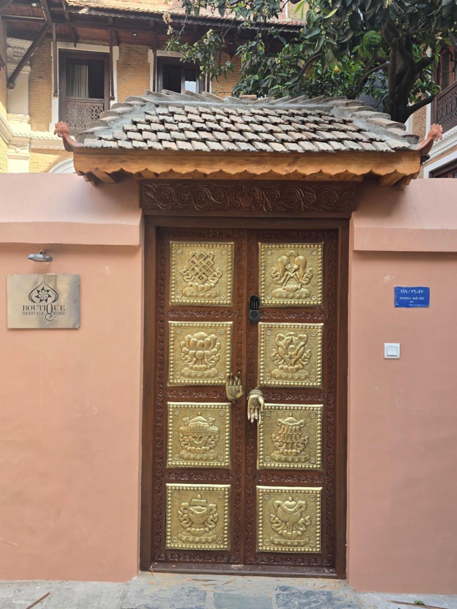 Boutique Heritage Home Lalitpur Exterior foto